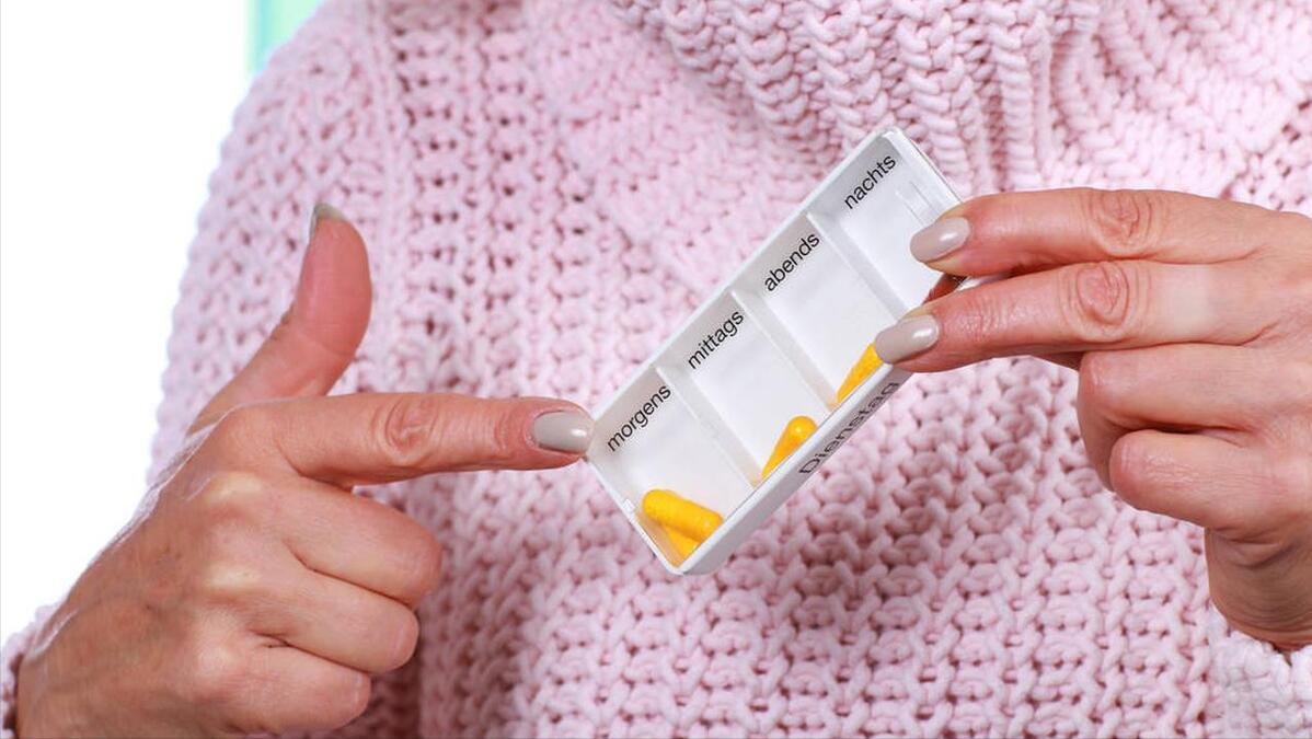 女人45岁绝经后会衰老的快吗,45岁的女人绝经了还能受孕吗