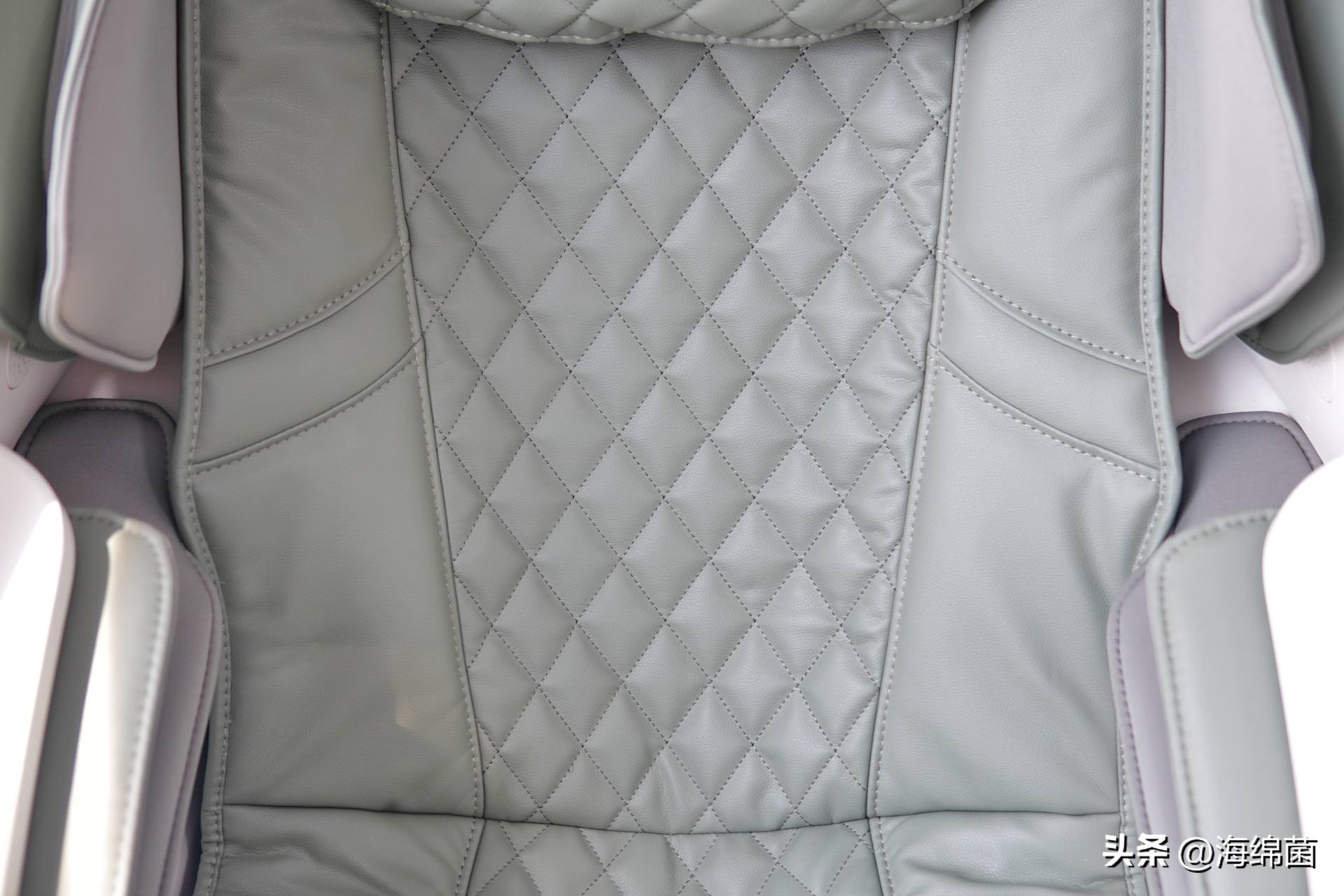 不用去泰国，在家享受舒爽拉伸按摩：奥佳华X9未来元气舱详细测评