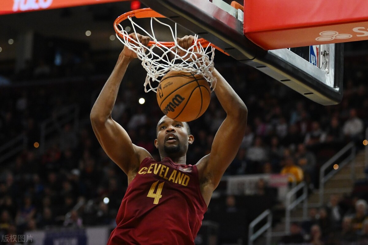 本赛季一鸣惊人的六大球星,哈利波顿低薪高能,福克斯华丽转身