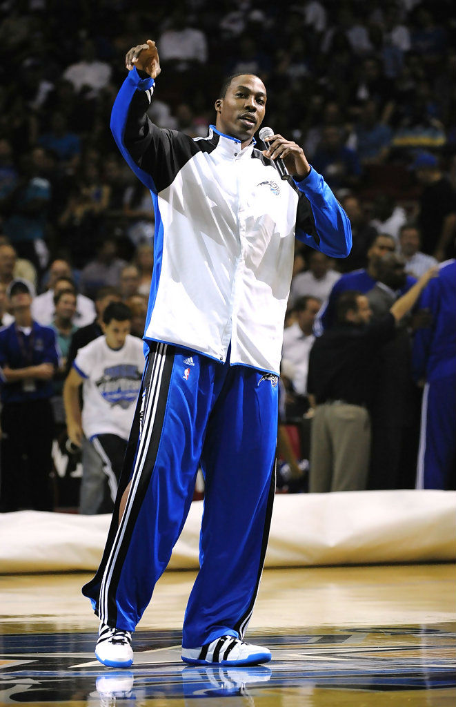 德怀特霍华德奥兰多,阿迪达斯霍华德历代篮球鞋图片