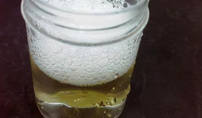 夏天出汗多排尿少对降尿酸影响吗,多运动尿酸能降低吗