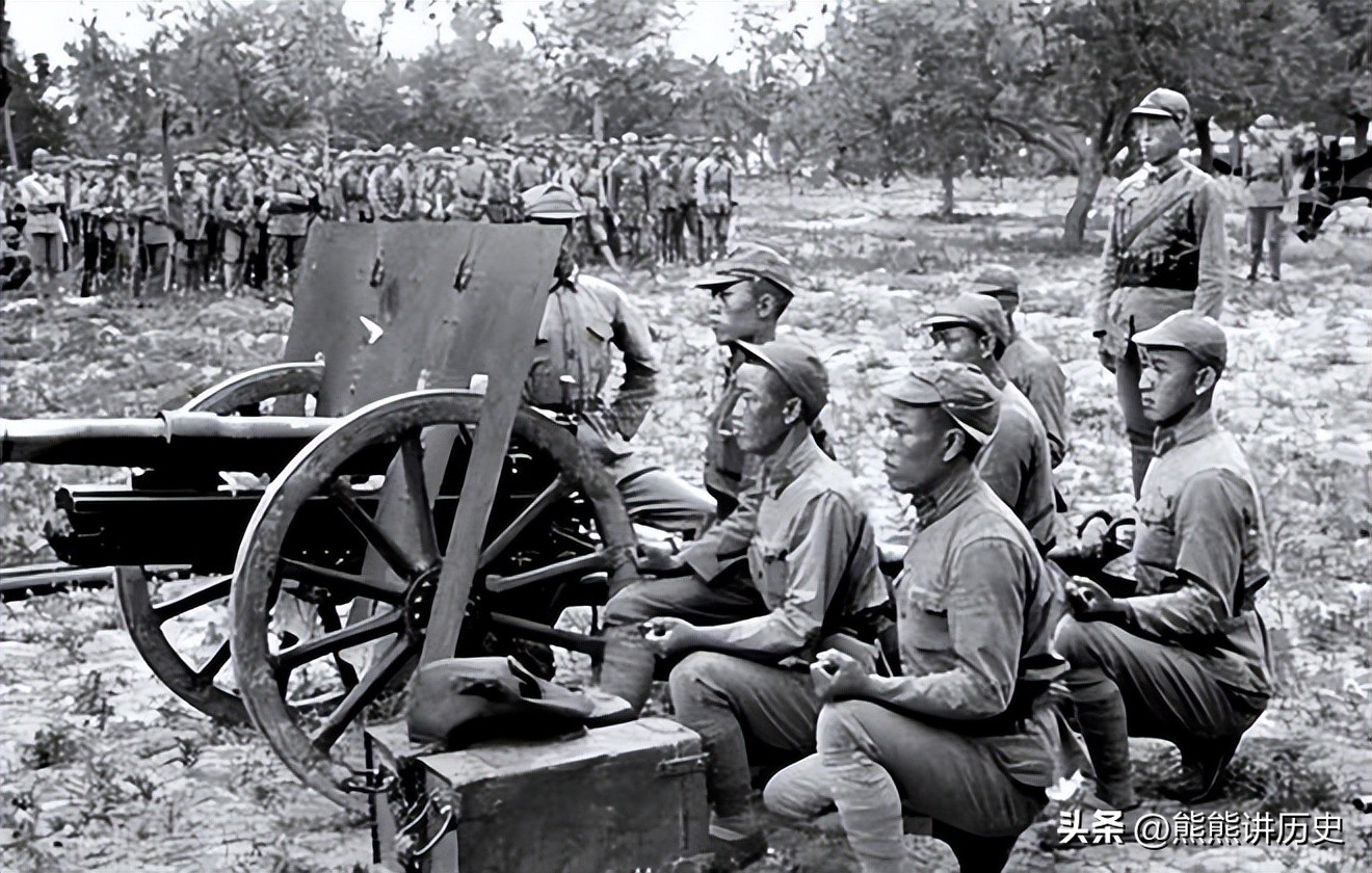 一野最苦，二野最累，三野打得最漂亮，四野发展最好