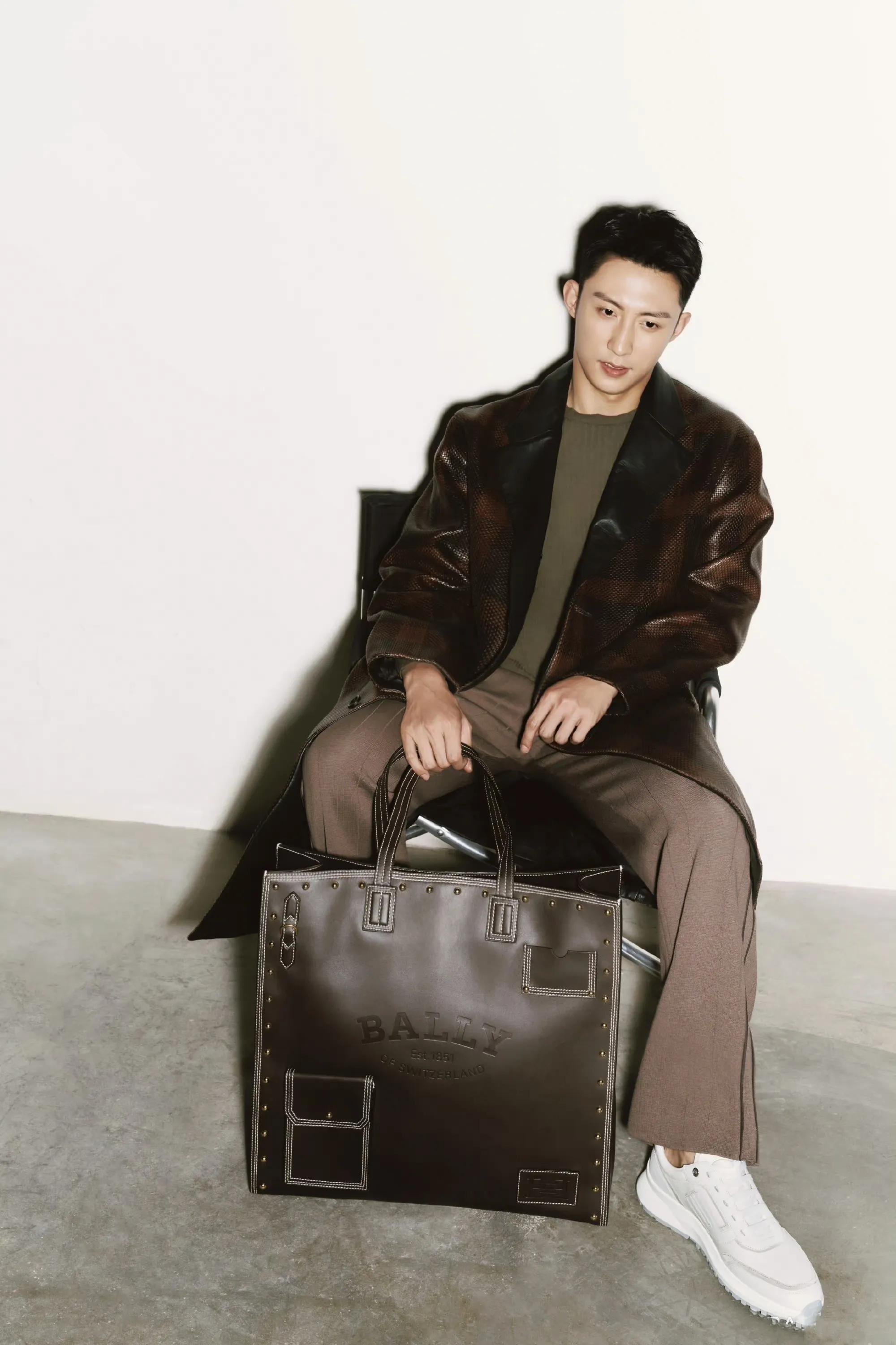 bally春夏新款outline小飞鞋,bally推出2022七夕限定系列