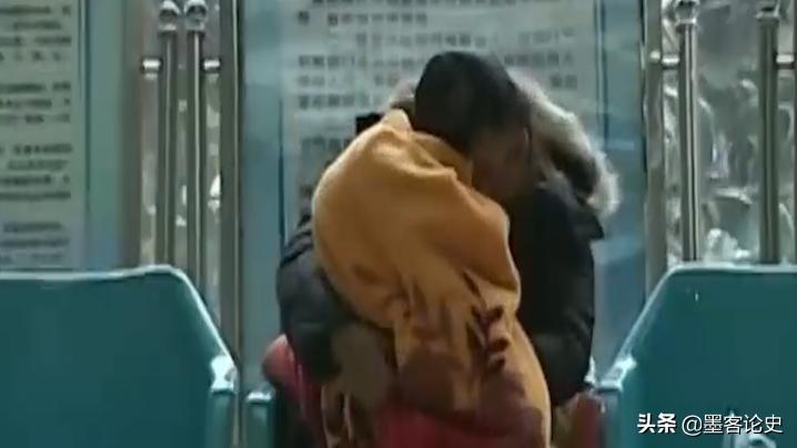 故事:河南1岁女婴患早老症,一夜变成80岁老人,母亲含泪千里求医