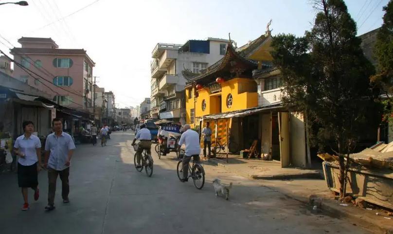 安置房质量秒杀商品房,安置房铝板外立面