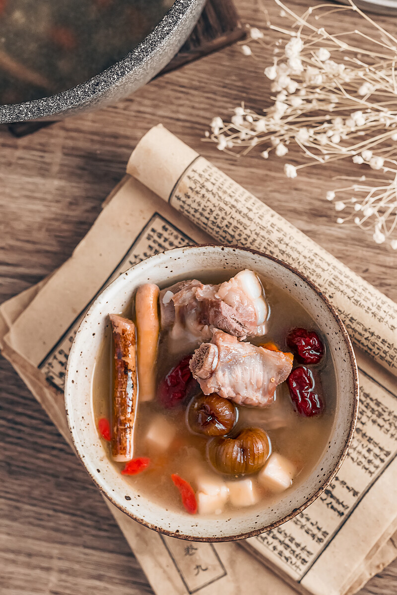 调理女性气色的3款滋补汤,女性滋补气血汤