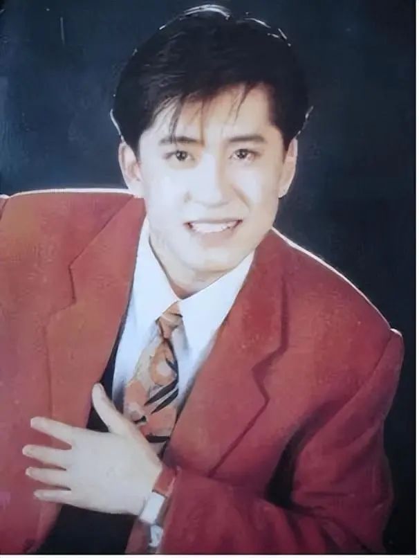 毛宁从哪一年开始淡出歌坛,毛宁在1998年春晚