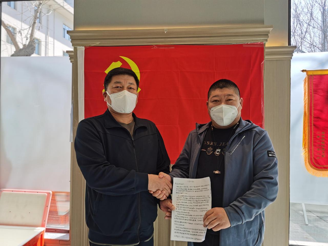 【旗帜·榜样】战“疫”一线显担当——记小白楼街彰德道集中隔离点酒店负责人李金龙