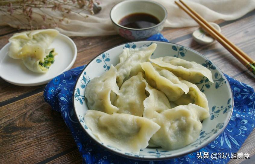 孩子视力不好吃什么可以保护眼睛,吃富含哪些营养素的食物对眼睛好