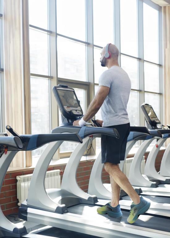 pu鞋底材质优缺点,跑鞋puma怎么选