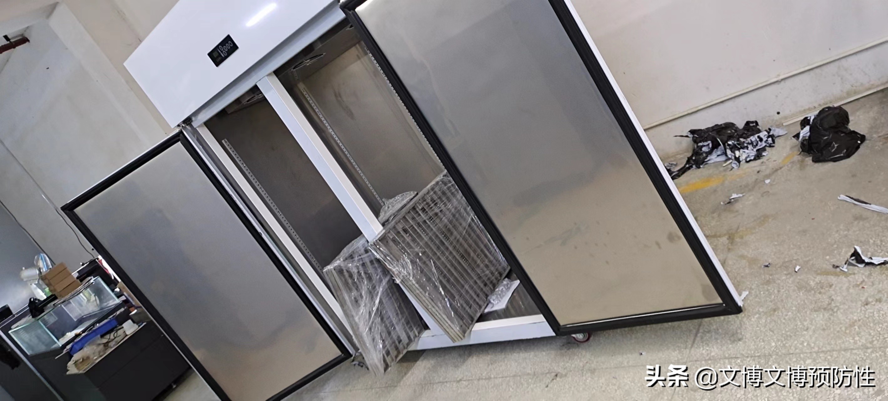 电路板恒温湿柜（13144843931微信）电子控温控湿柜