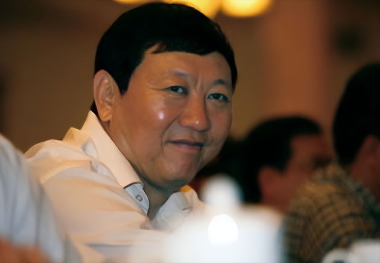 蒙牛集团创始人牛根生的传奇故事,蒙牛集团董事长牛根生发家史