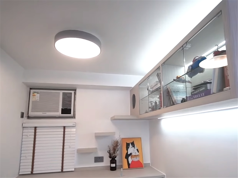 香港90后夫妻住9平米房,香港80后夫妇买18平米房子