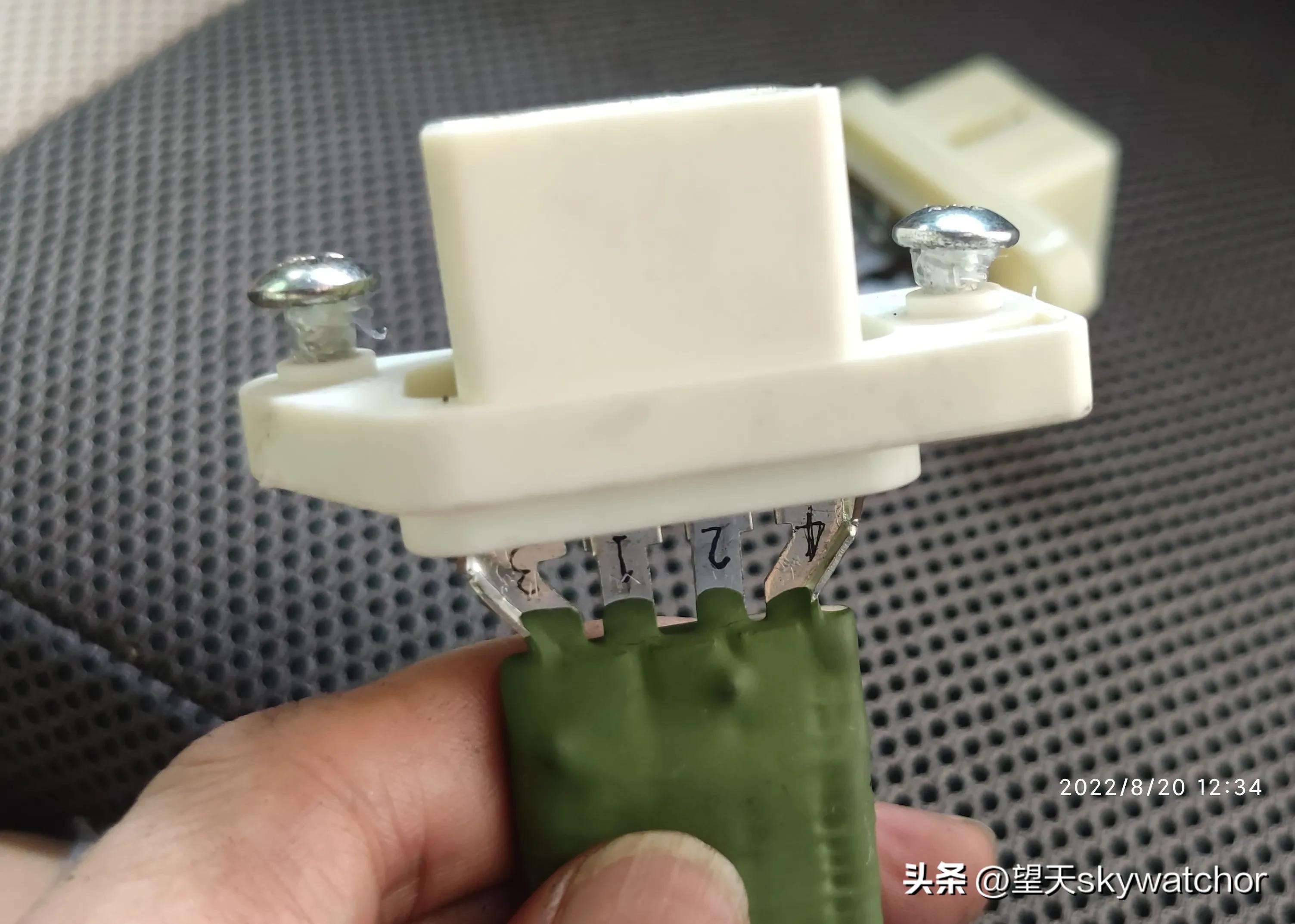 07福克斯鼓风机调速电阻,07款福克斯鼓风机电阻经常烧坏