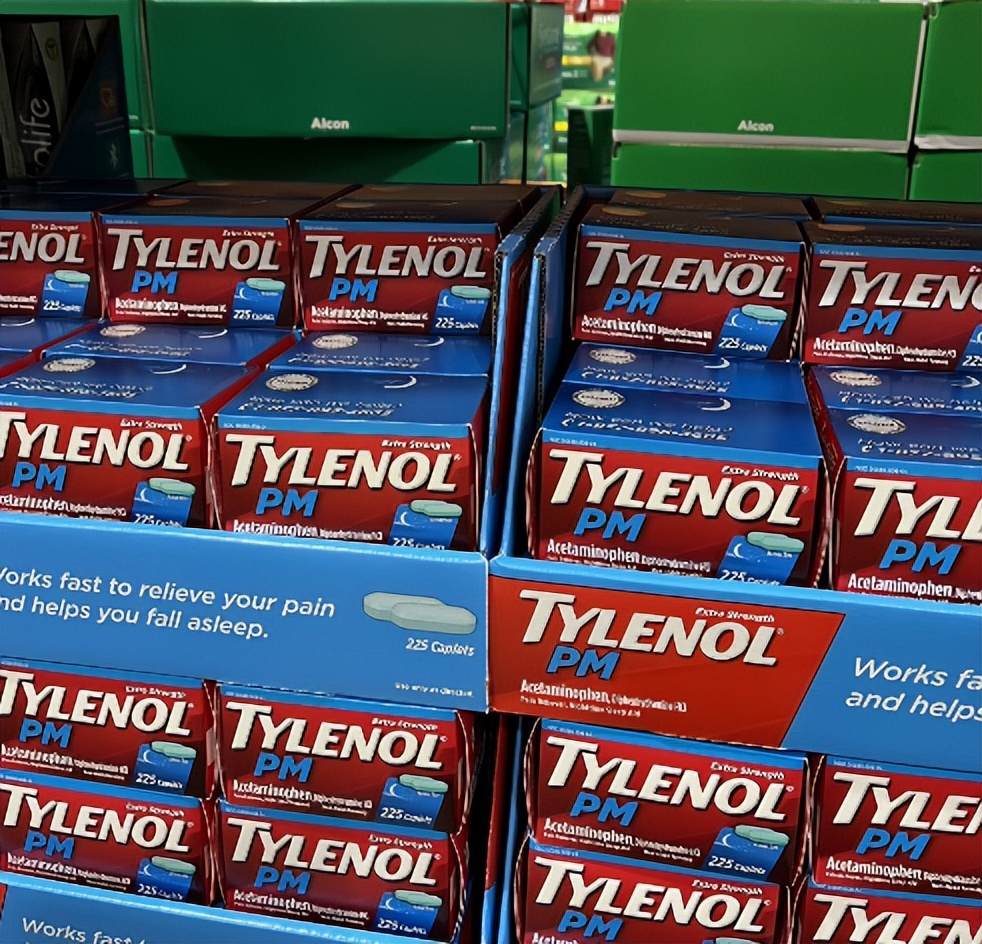 退烧药炒到3000一瓶!华人要举报代购“泰诺涨十倍”和*税逃**