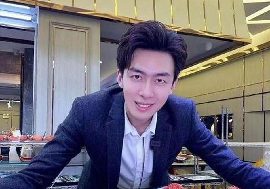 全网最挣钱的十大网红,最能赚钱的十大网红收入排行榜