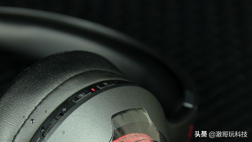 漫步者hecateg1s雷霆版,漫步者g4s雷霆版吃鸡测试