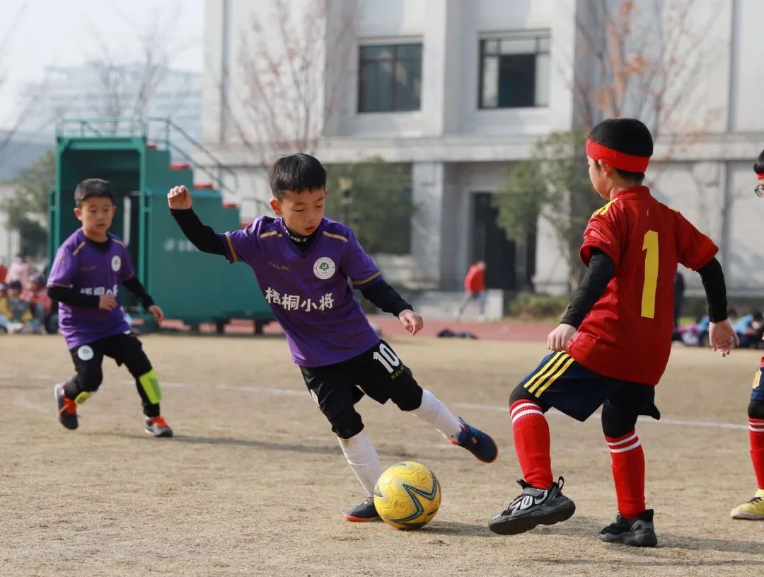 放飞梦想|二年级组率先打响杭州春晖小学第一届校园足球联赛
