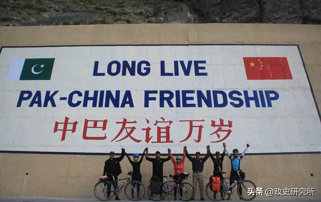 巴铁和中国的巴基斯坦,中国和巴基斯坦怎么成为巴铁的