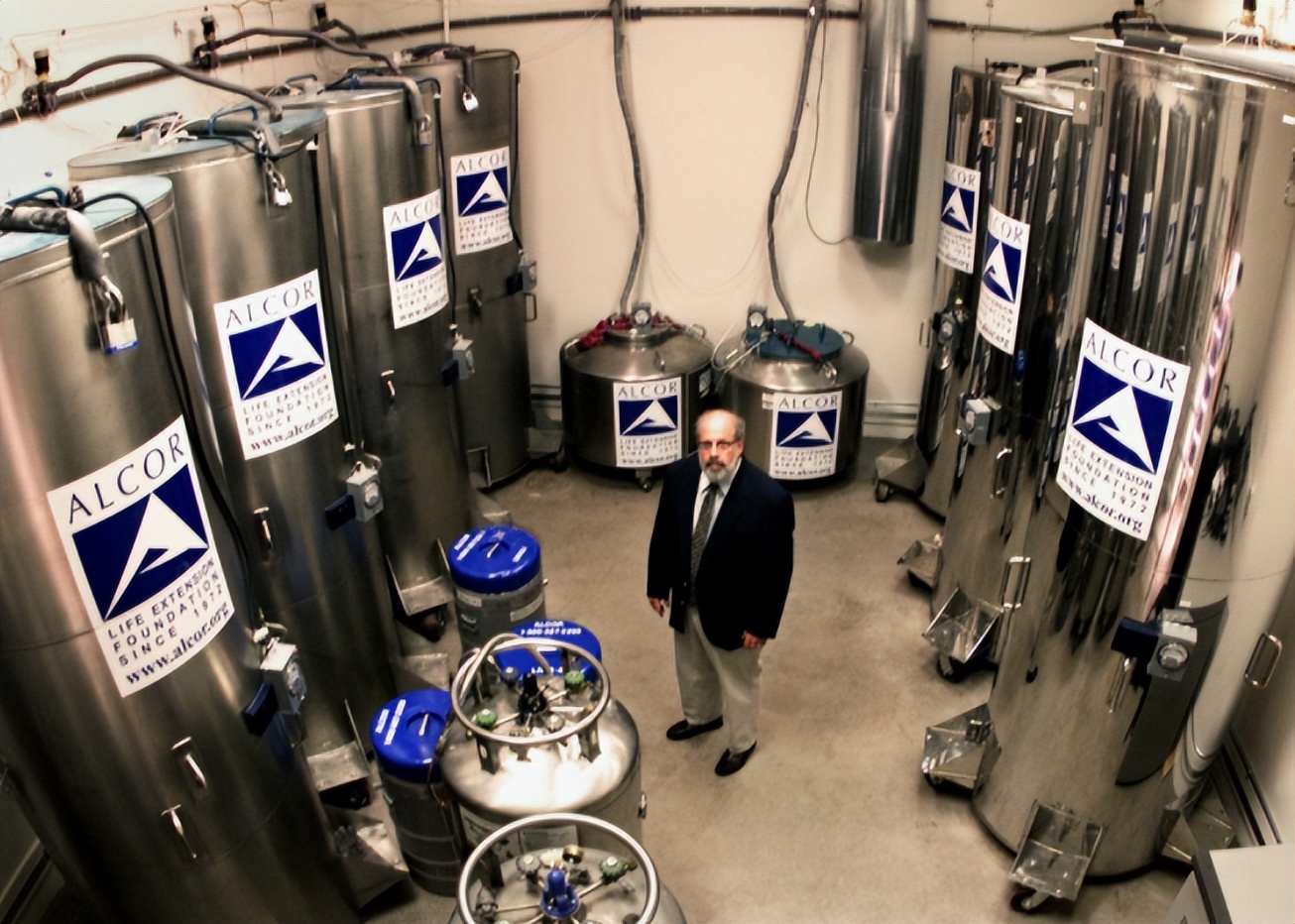 花5万输年轻人血液,就能“返老还童”?揭开美国换血疗法真面目