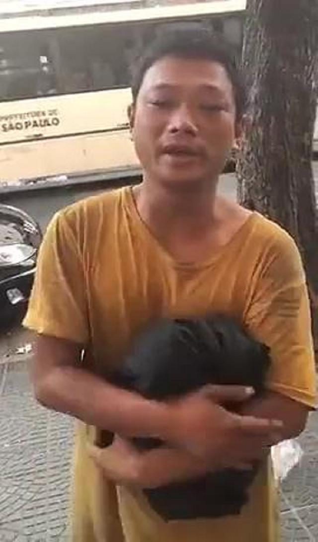 广西男子外出打工20年流落街头,四川小伙在外务工多年