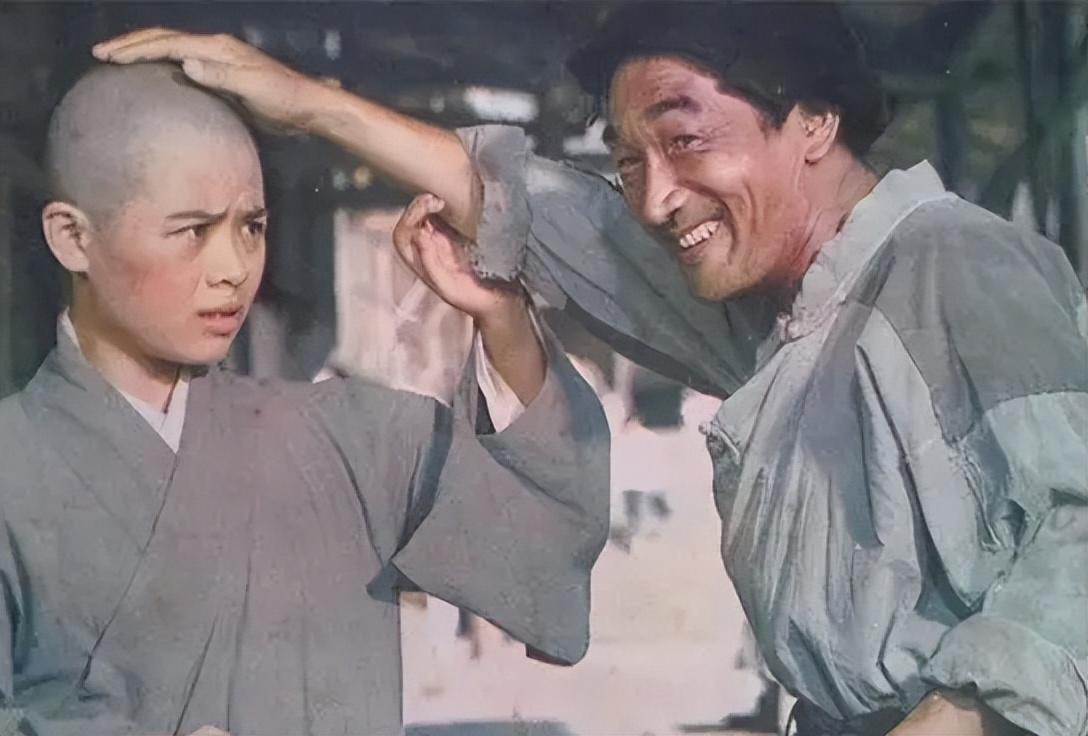 鲁迅作品的语言艺术探析,论鲁迅小说的特殊艺术形式