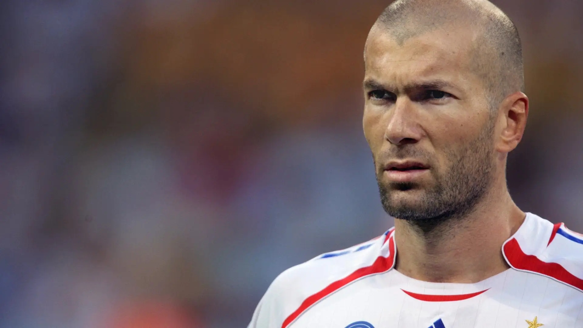 中国足球史上最强十一人是谁,足球史上最强11人阵容