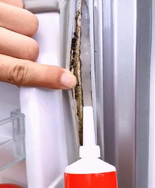 衣服洗完沾满“毛絮”怎么办？教你这么做，衣服洁净如新，贼实用