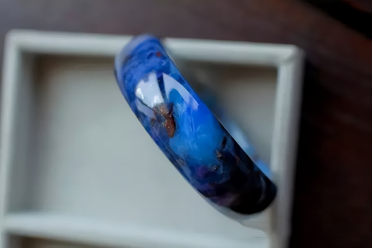 犹如梦幻星空的星际蓝舒俱来，收藏价值这么高，你知道吗