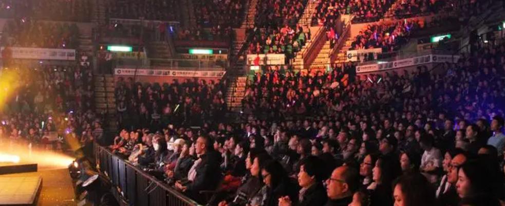 五月多场演唱会要开,*子骗**已首先登台!