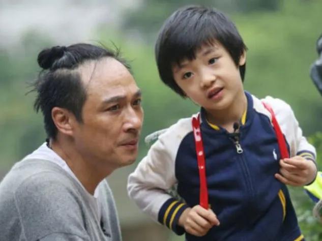 吴镇宇谈儿子长相,吴镇宇跟儿子年龄差距