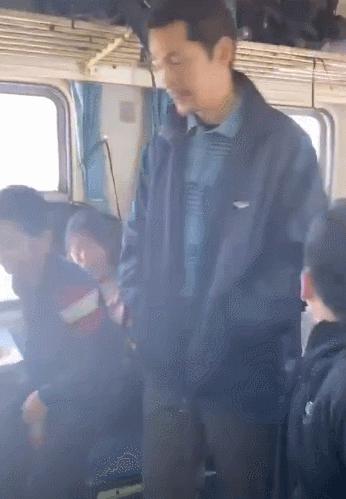 娱乐圈9位大长脸男星,近期很火的男星大长脸