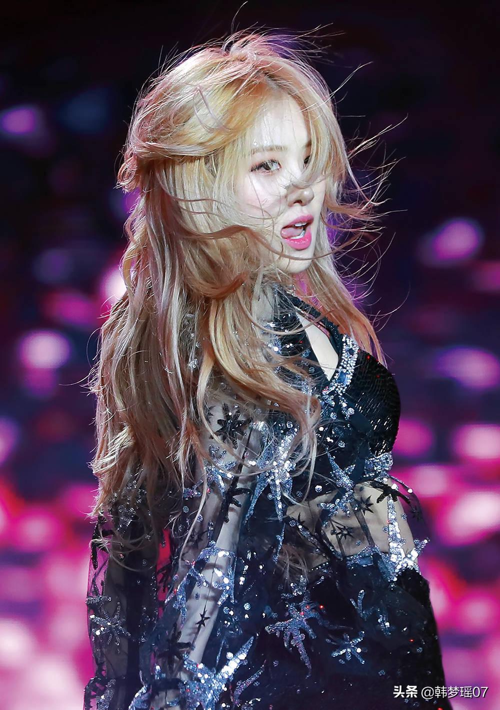 朴彩英ros出圈造型,朴彩英ros为什么这么火