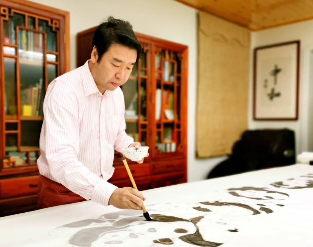 国画的神韵，西画的写实