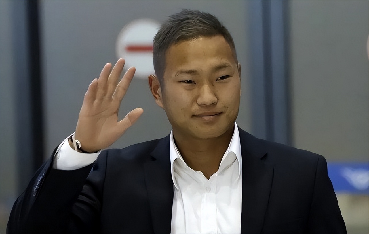 世界杯郑大世哭泣视频,世界杯郑大世全家福