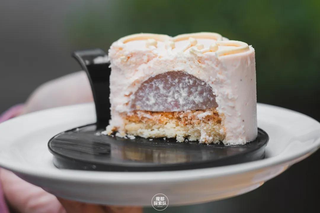 上饿了么搜“桃花季”，来SeesawCoffee领取你的「春日桃花」