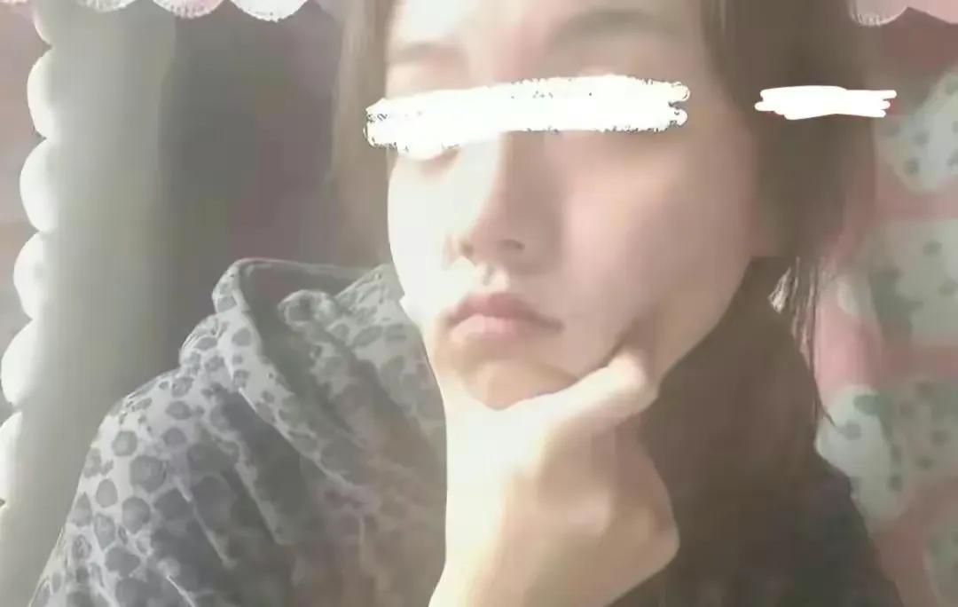 女大学生被有钱人养起来,女大学生被富商养三年