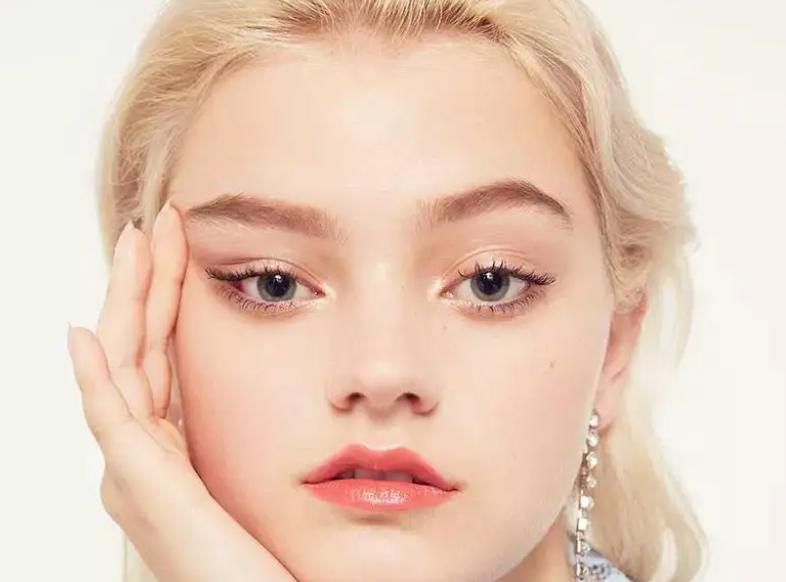 欧诗漫哪款面霜适合30岁以上用,性价比高的面霜推荐30岁干皮