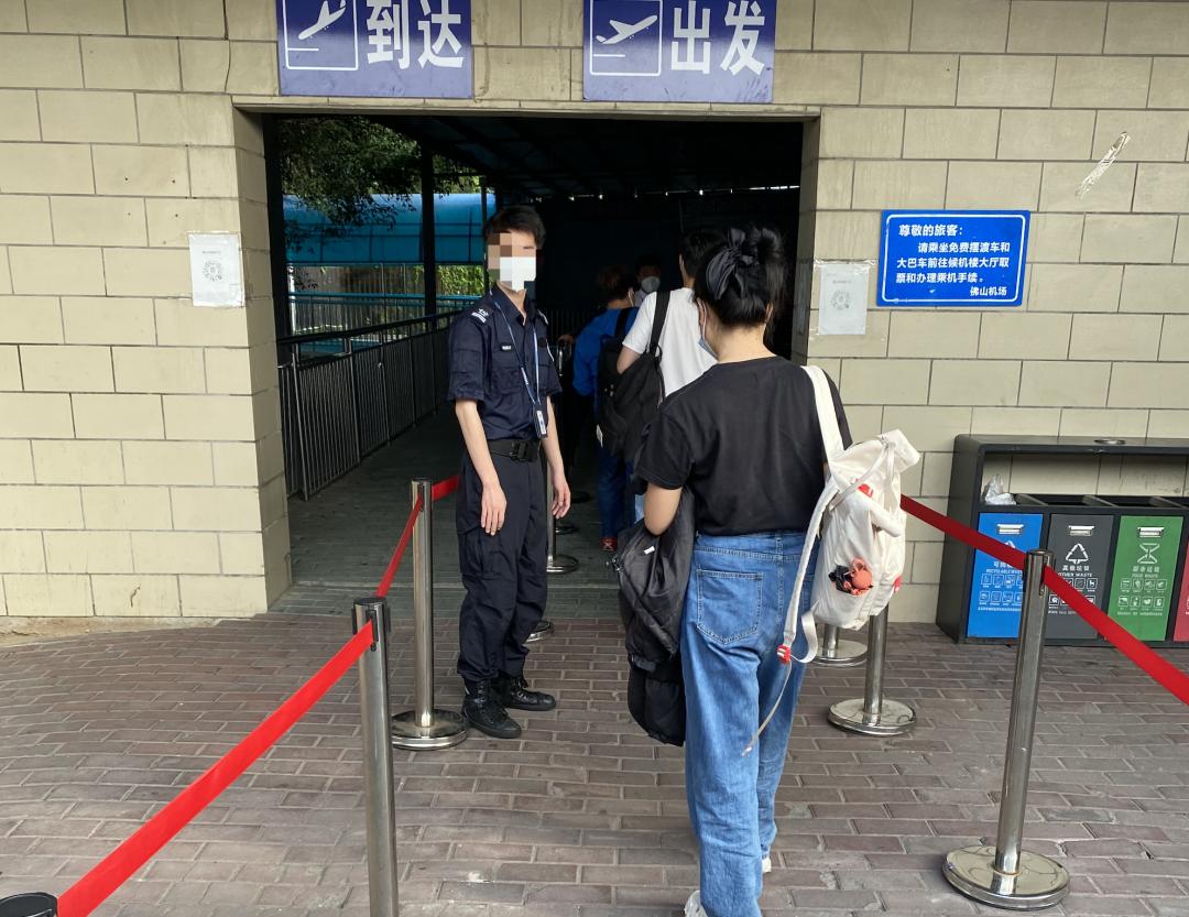 盘点那些离谱的飞机场,全球公认最鸡肋的飞机场