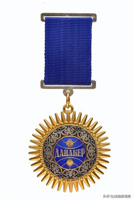 国足离职主教练,国足主教练里皮宣布辞职