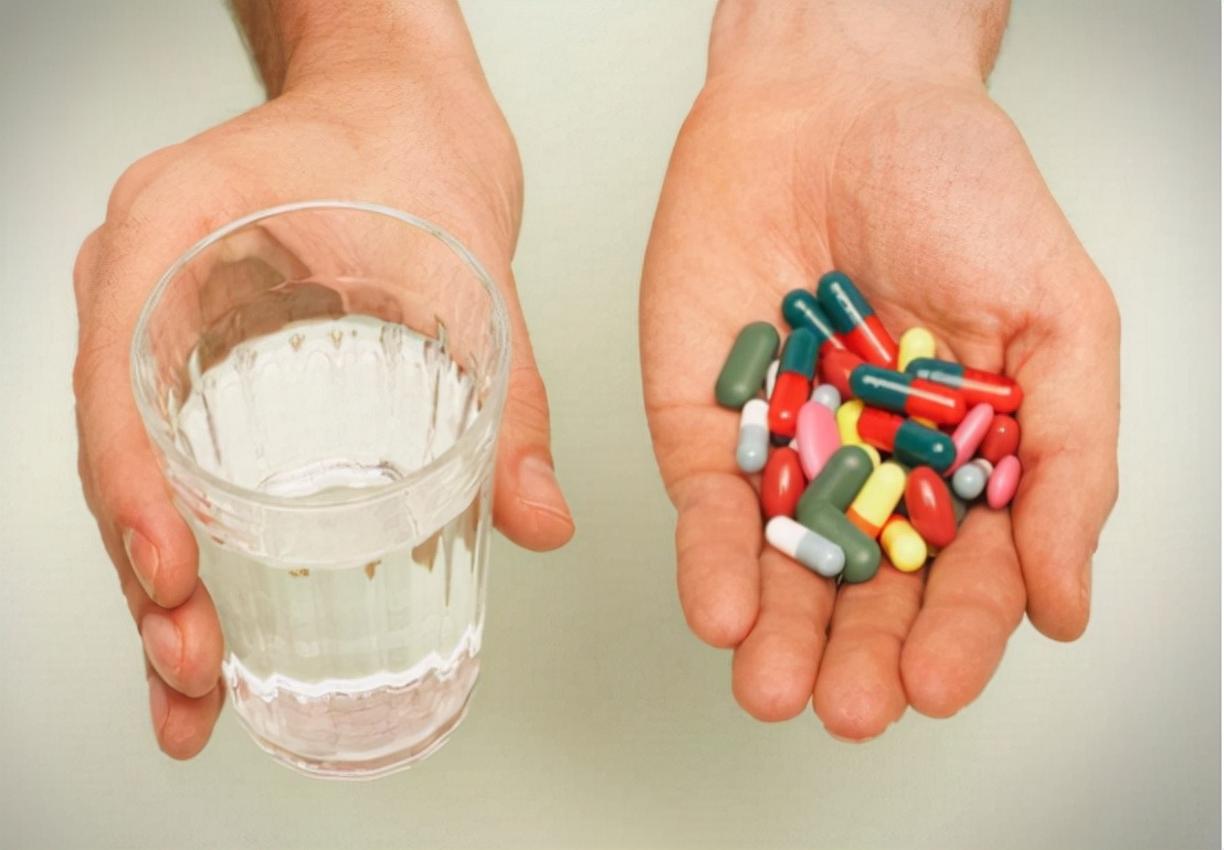 地平类降压药导致牙龈增生怎么办,吃氨氯地平降压药出现牙龈增生