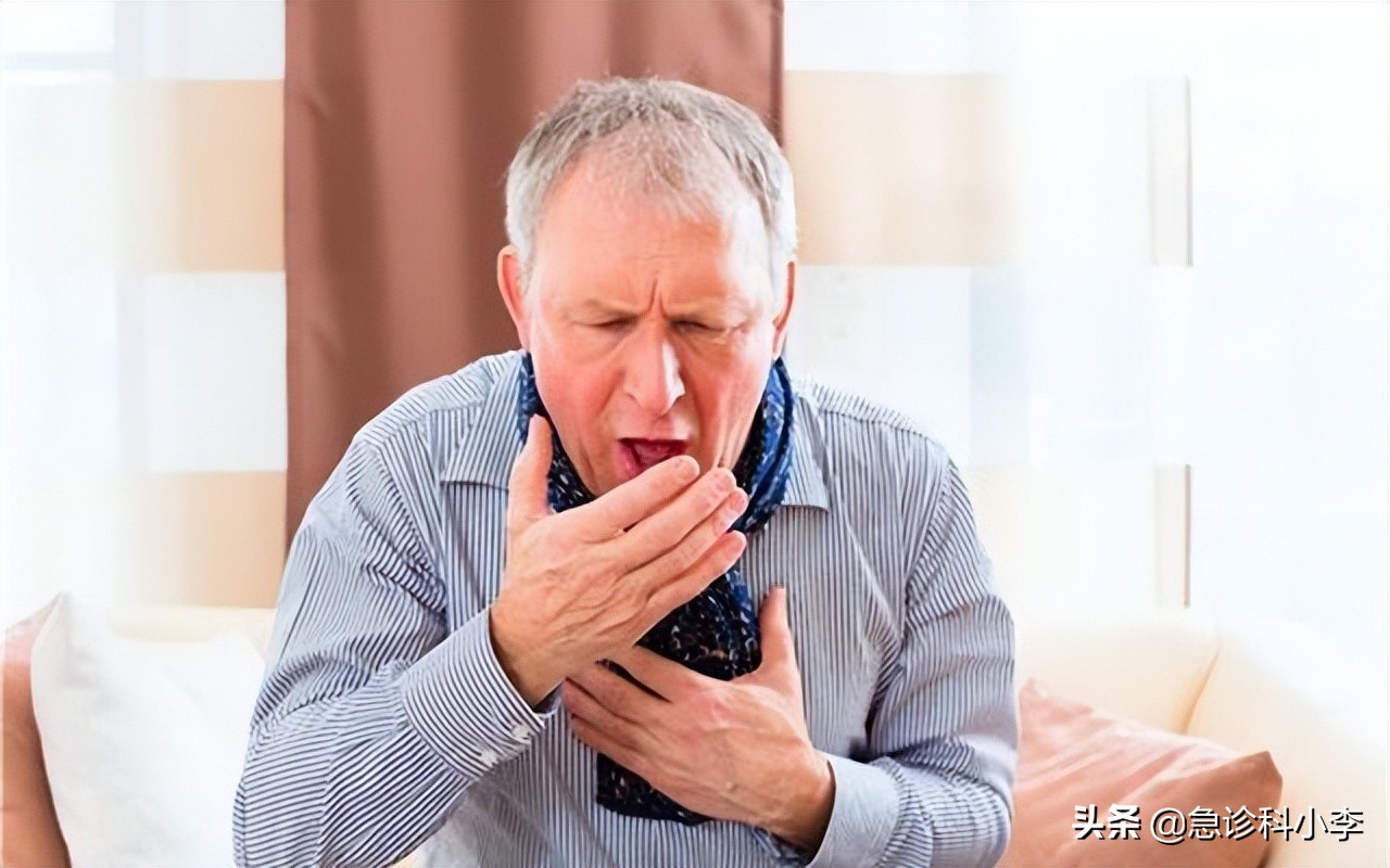 晚上睡觉嘴巴总发干是真的缺水吗,为什么夜晚睡觉嘴巴干