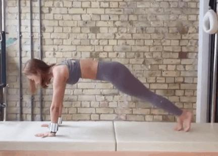 腰显粗的瑜伽动作,有效减少腰部赘肉的瑜伽体式