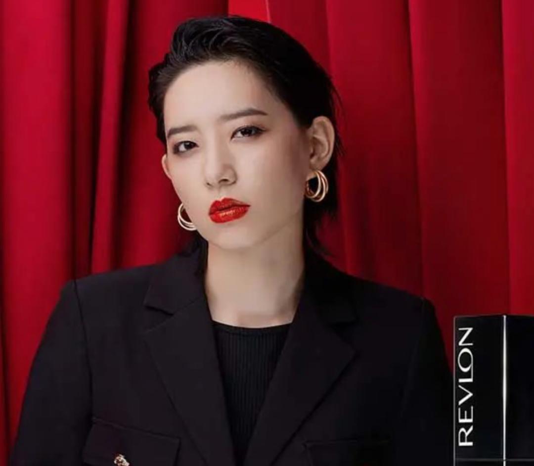 露华浓不是停产了吗,露华浓是不是停产了