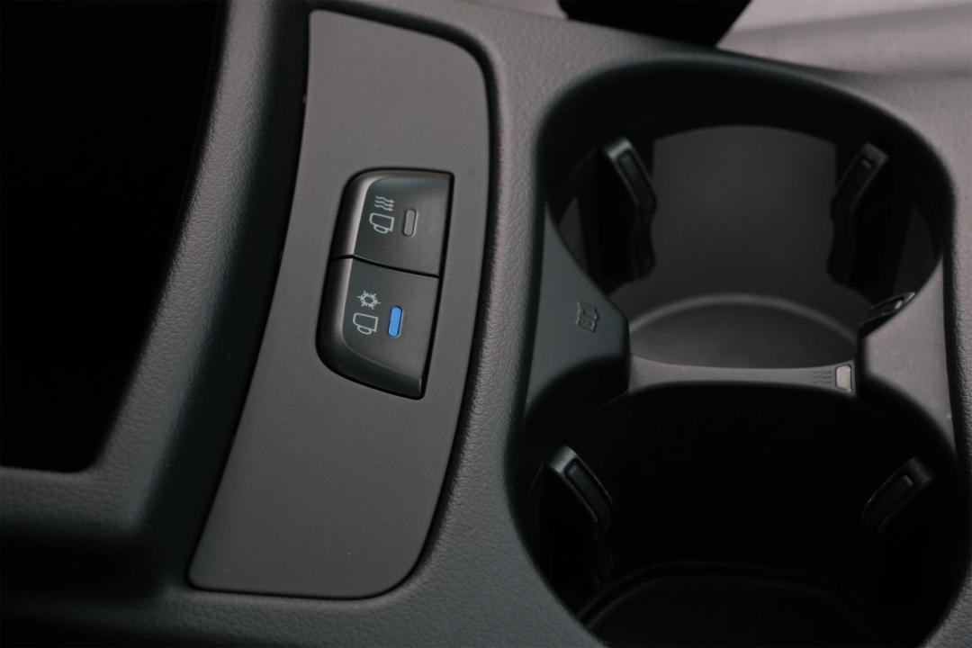 q5最大优缺点,五年6万公里的q5值得入手吗