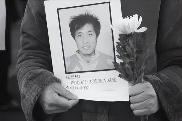 大连八冠王功臣张亚林:迎娶美女演员,28岁患癌去世留下孤儿寡母