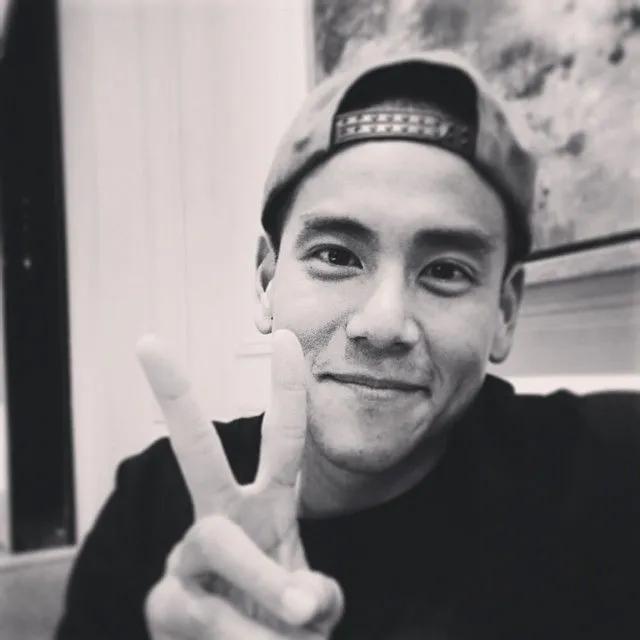 超清彭于晏健身图片,明星腹肌照前100名