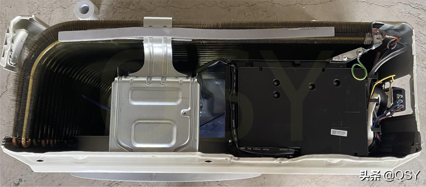 美的空调旋耀2匹讲解,美的旋耀1.5匹挂式空调拆解