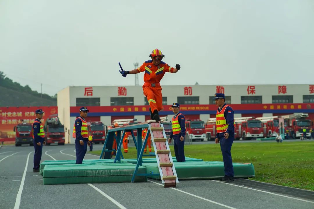 上饶市专业森林消防大比武,上饶消防考试