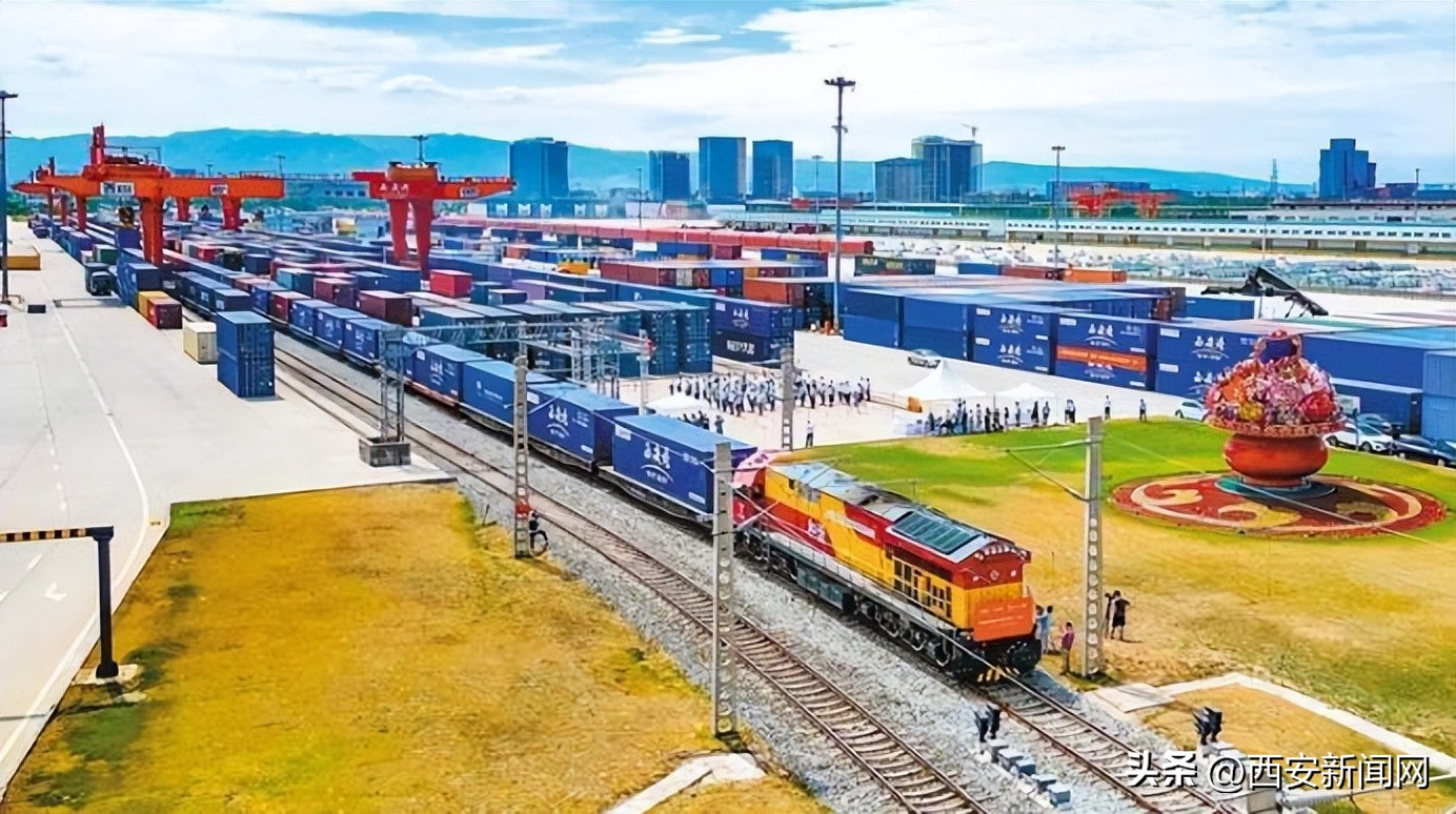 非凡十年砥砺前行,非凡十年逐梦青春